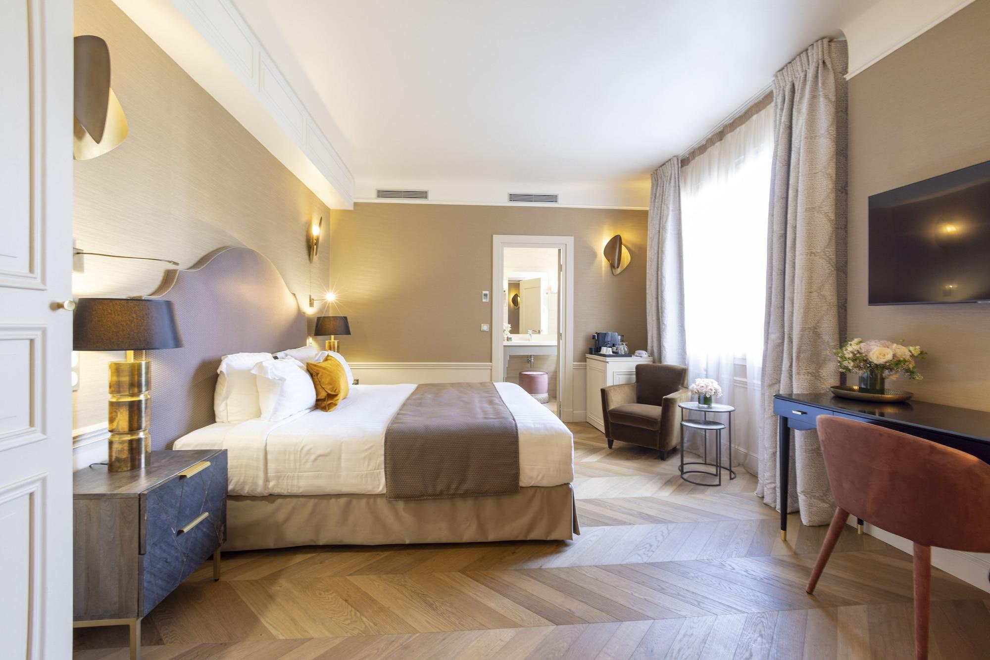 Hotel Foch Parigi